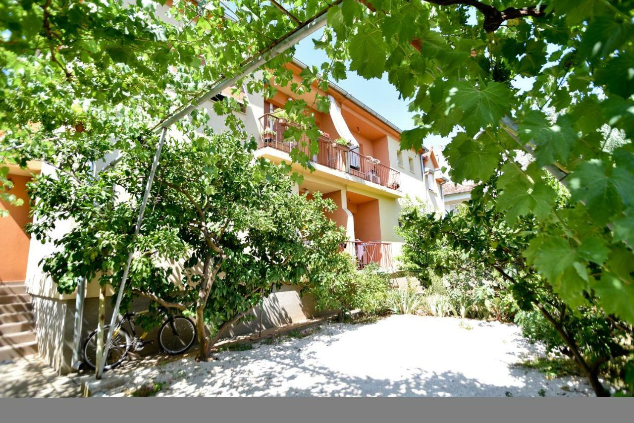 Mihaela Apartment Zadar Exterior photo
